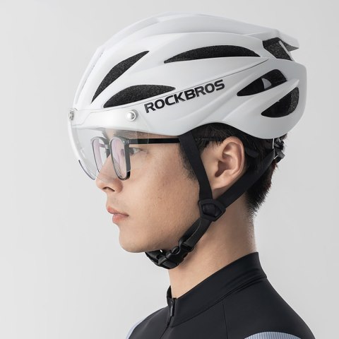 Kask rowerowy z szybką odpinanymi okularami z filtrem UV unisex - biały ROCKBROS
