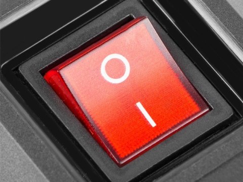 Listwa przeciwprzepięciowa M12/16A Rack 19'' 1.5m czarna (12 gniazd) Armac