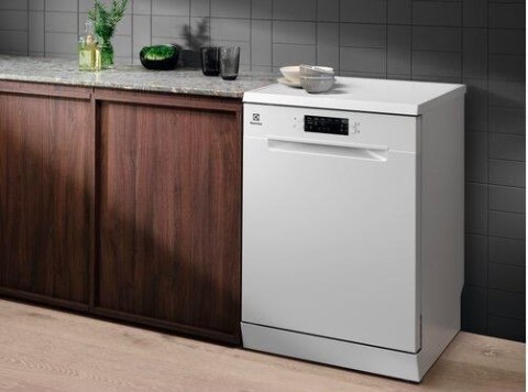 Zmywarka ESA47210SW biała
