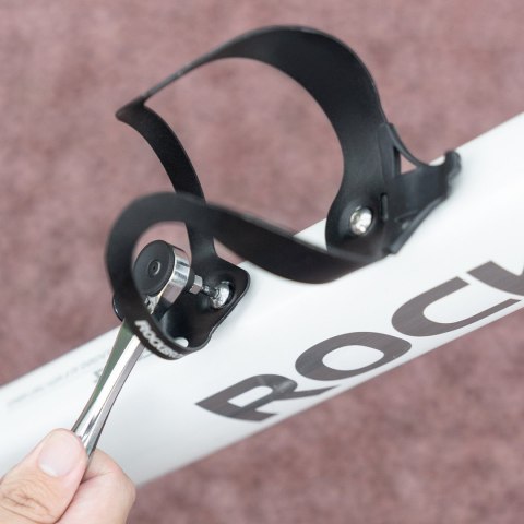 Zestaw narzędzi rowerowych multitool z mini grzechotką i bitami ROCKBROS