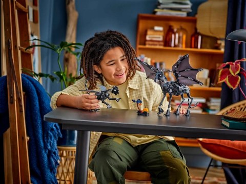 LEGO Harry Potter 76458 - Rodzina Testrali