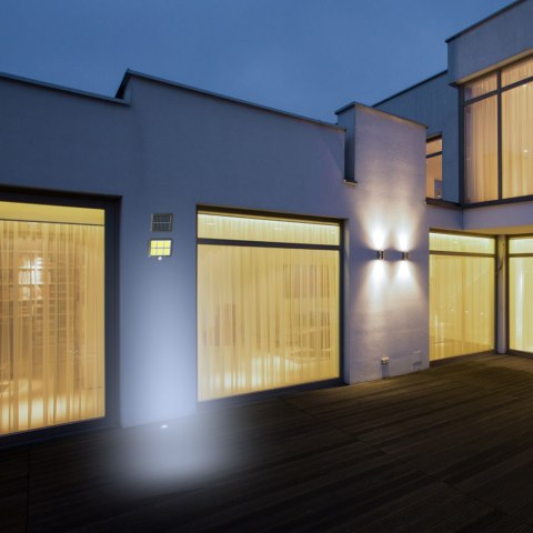 Lampa solarna czujnik ruchu i zmierzchu 120 LED Kik Sp. z o. o. Sp. k.