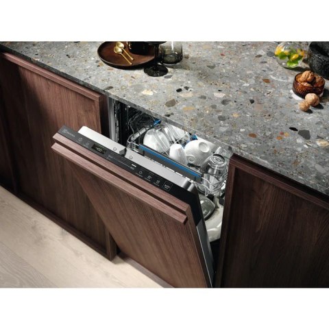 Zmywarka do zabudowy 45 cm ELECTROLUX EEG62300L | klasa D | 10 kpl | TimeBeam | GlassCare | SatelliteClean