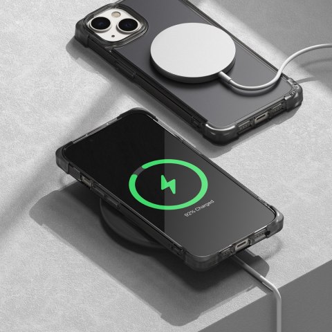 Trwałe i wytrzymałe etui do iPhone 14 Plus Fusion Bumper szary Ringke