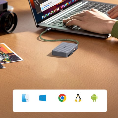Czytnik kart pamięci SD microSD USB-C - szary UGREEN