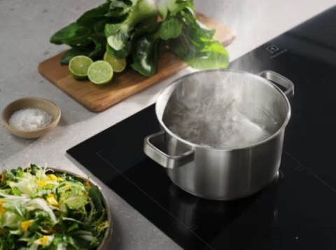 Płyta indukcyjna Electrolux EIS62453IZ SaphirMatt 60 cm | SenseBoil | PowerBoost | timer | czarny mat | bezramkowa